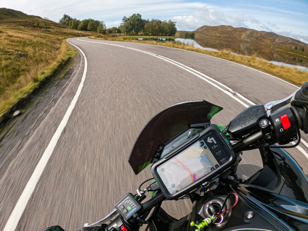 Handyhalterung Motorrad Roller wasserdicht gultige schutzhulle fur  Smartphones bis 7 antiref-Visier unzerbrechliche Befestigung am  Rückspiegel